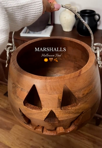 Halloween wooden pumpkin bucket